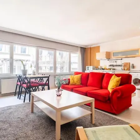 Apartment Spacious On Istiklal Avenue